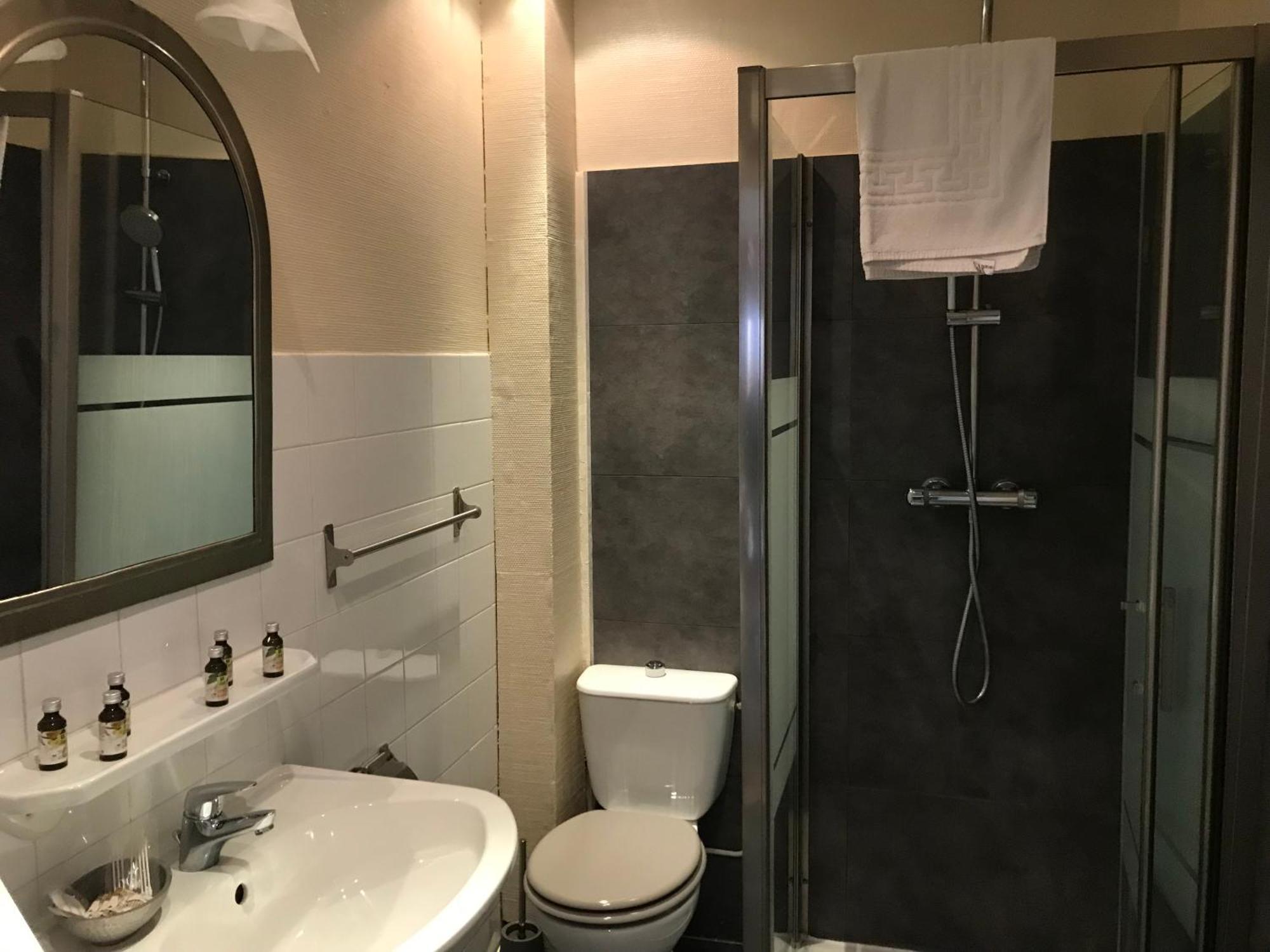 Logis Hotel & Restaurant "Au Gre Du Vent" Berck エクステリア 写真